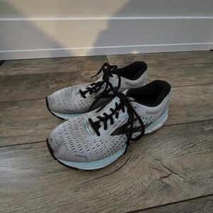 Brooks Ghost 13 Women Size 9 Sneakers Training Athletic Gym Grey 1203381B073